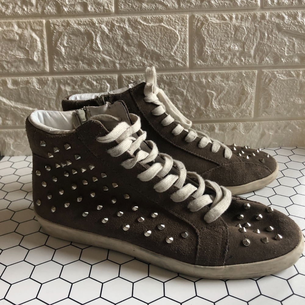 Steve Madden Brown Studded Sneakers 8